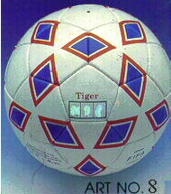 soccer ball / tiger